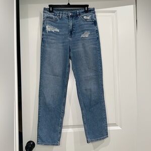 American Eagle Outfitters Mom Straight Jean‎ Distressed Denim size 10 High Rise